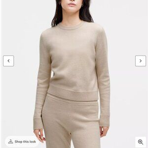 Cashmere Slim-Fit Crewneck Sweater (L)